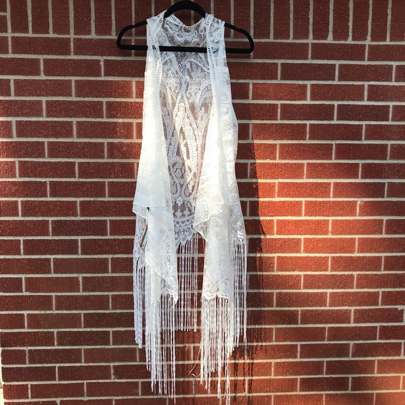 Two Sisters Boutique Tops - NWT Two Sisters Boutique White Lace Vest